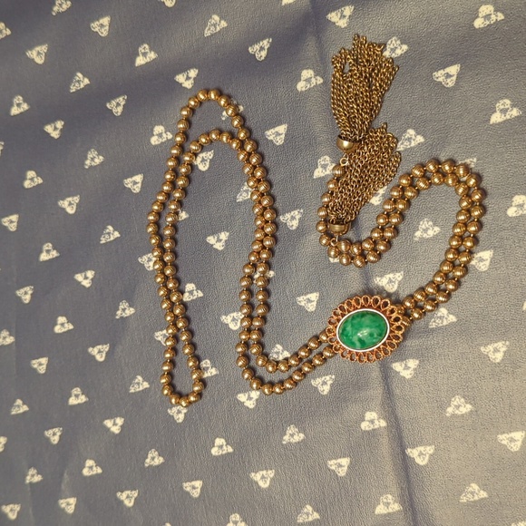 Vintage Avon Pendant - Picture 2 of 3